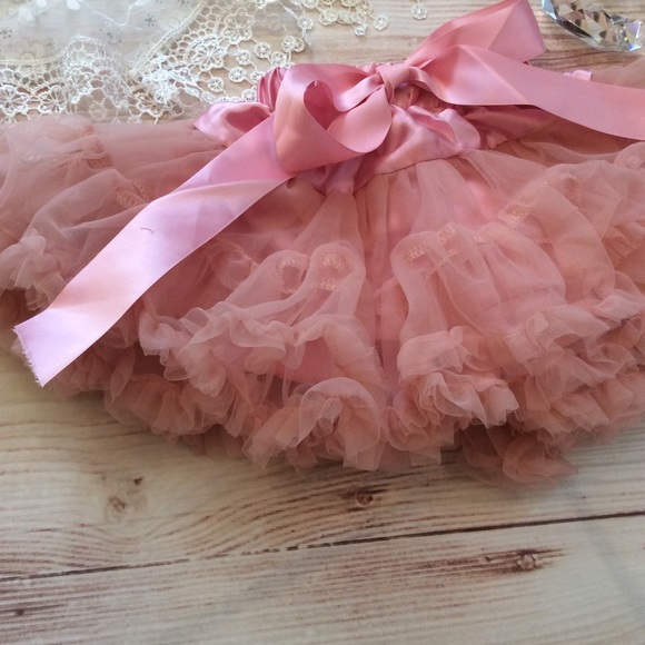 Boutique Baby Girl Pettiskirt Tutu - Picture 2 of 3